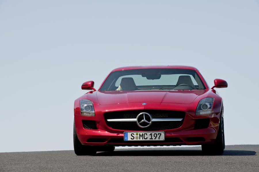 Mercedes-Benz SLS AMG 2010 года  (фото 463 из 526)